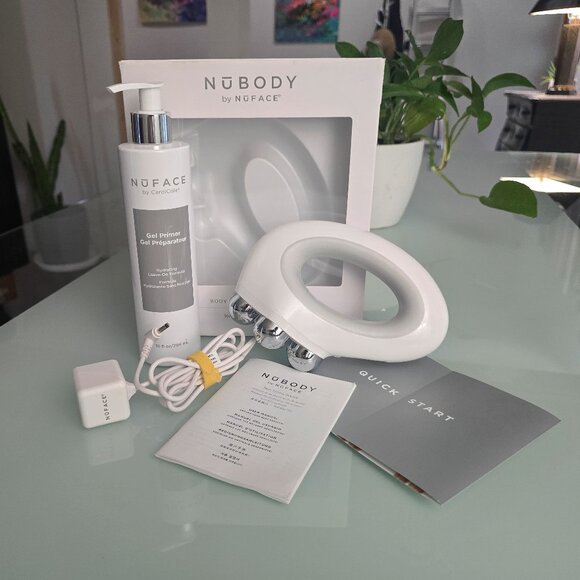 NuBODY by NuFace White Non-Invasive Skin Toning Device for Body - Picture 1 of 5